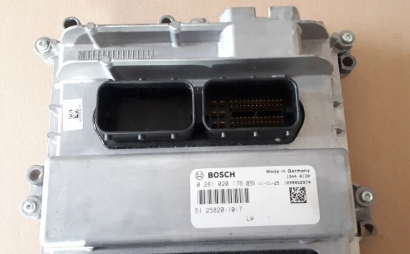 Bosch   MAN TGM, TGL truck - Unidad de control para Camión: foto 2 Bosch   MAN TGM, TGL truck - Unidad de control para Camión: foto 2