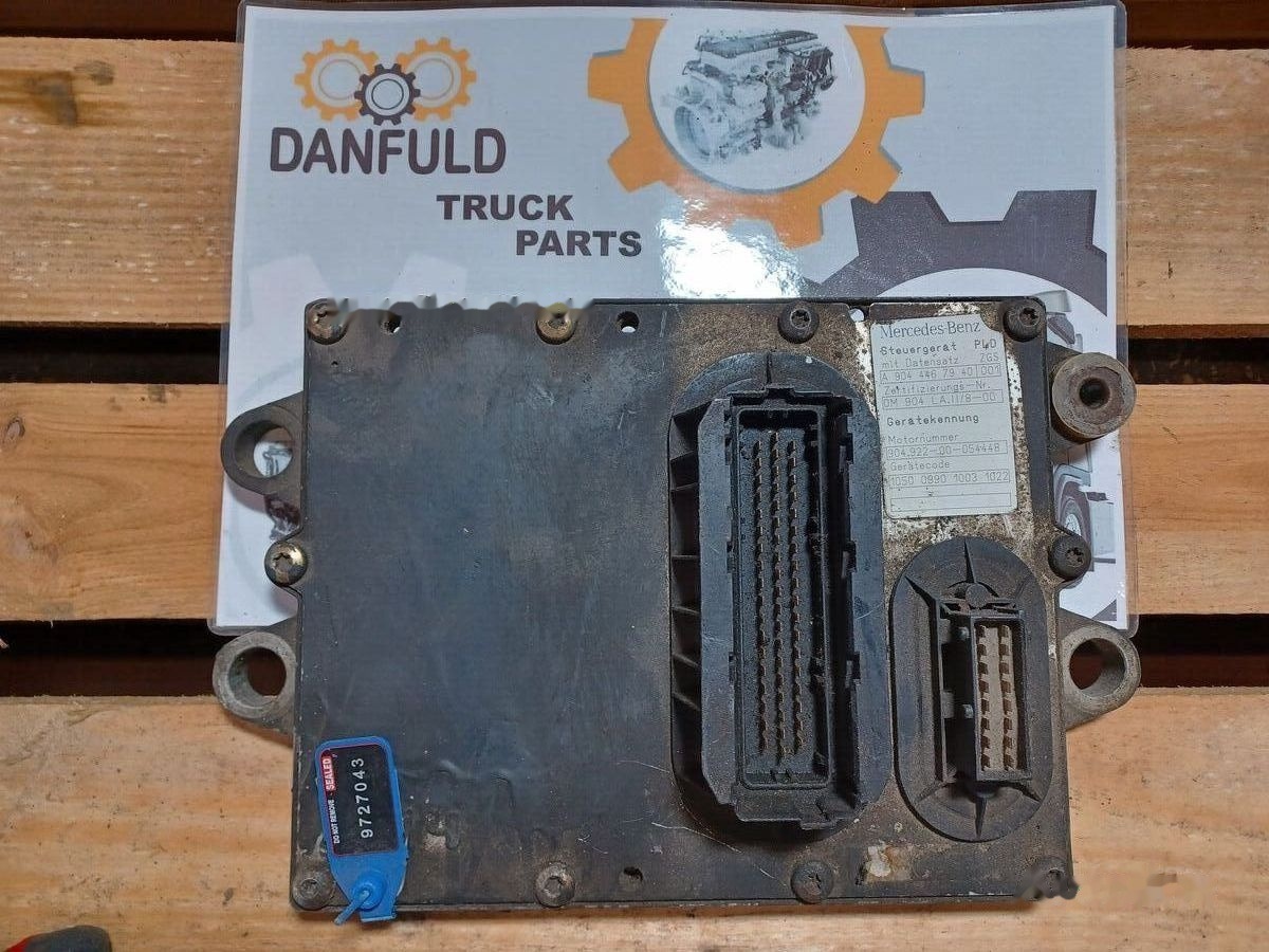 Mercedes-Benz Atego - Unidad de control para Camión: foto 2 Mercedes-Benz Atego - Unidad de control para Camión: foto 2