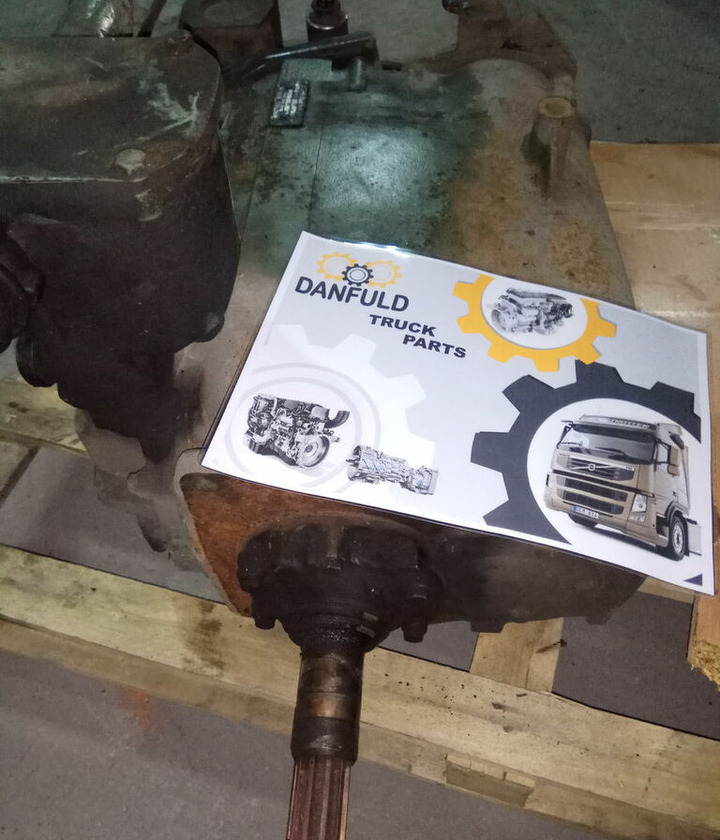 Mercedes-Benz G3/55-6/8.5 715.021l Mercedes-Benz 814 - Caja de cambios para Camión: foto 1 Mercedes-Benz G3/55-6/8.5 715.021l Mercedes-Benz 814 - Caja de cambios para Camión: foto 1