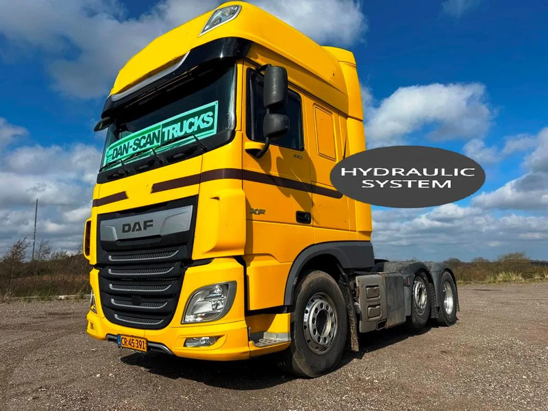 DAF XF 530 Twensteer 6x2/4. Hydr. system. - Cabeza tractora: foto 2 DAF XF 530 Twensteer 6x2/4. Hydr. system. - Cabeza tractora: foto 2
