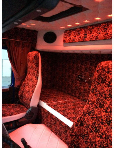 Scania R143-450 V8 - Cabeza tractora: foto 5 Scania R143-450 V8 - Cabeza tractora: foto 5