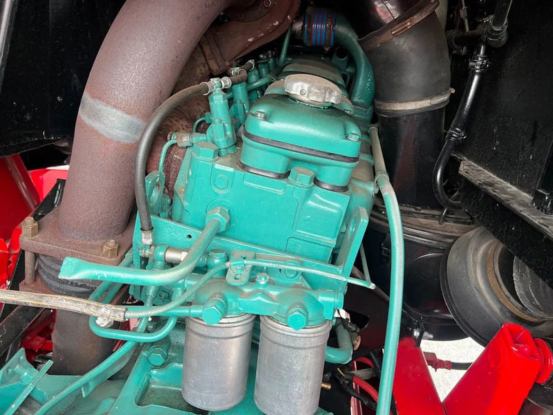 Cabeza tractora Volvo F 88 Restauration total like new.: foto 11