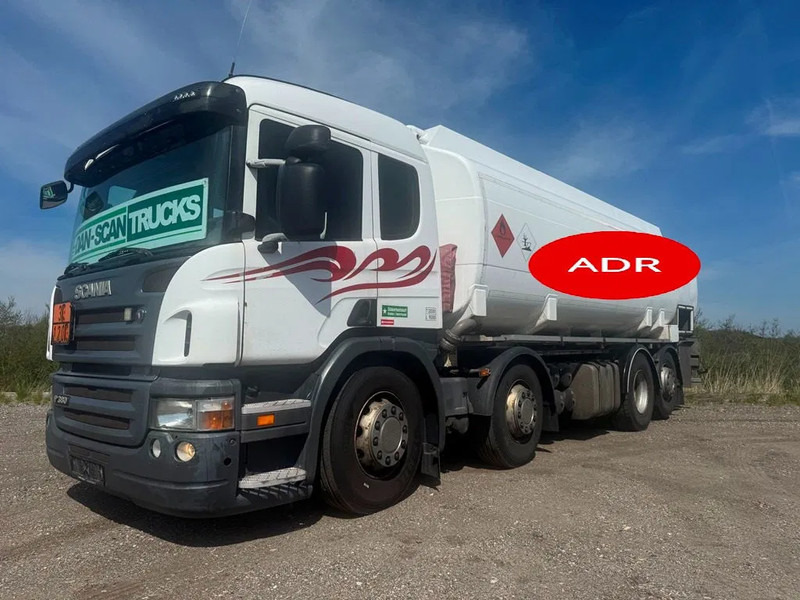 Scania P380 P380 8x2*6 .ADR/FL . 24200 L Tank - Air / Air suspension. - Cisterna camión: foto 1 Scania P380 P380 8x2*6 .ADR/FL . 24200 L Tank - Air / Air suspension. - Cisterna camión: foto 1