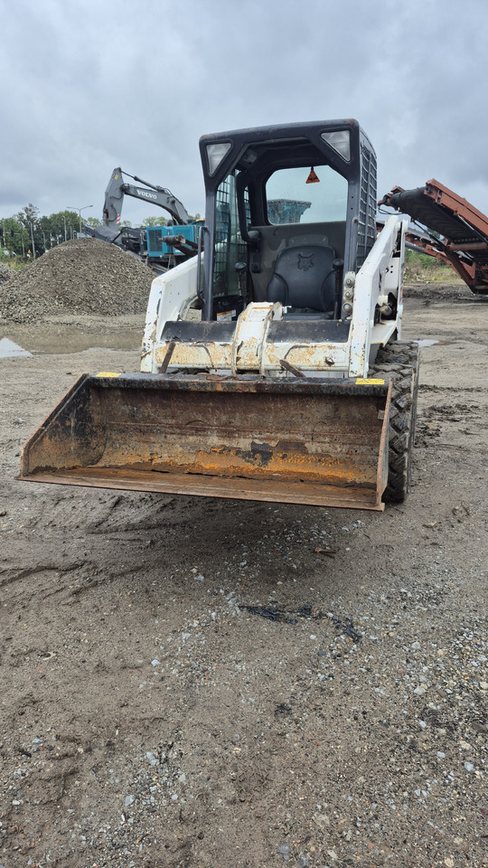 BOBCAT S130 - Minicargadora: foto 3 BOBCAT S130 - Minicargadora: foto 3