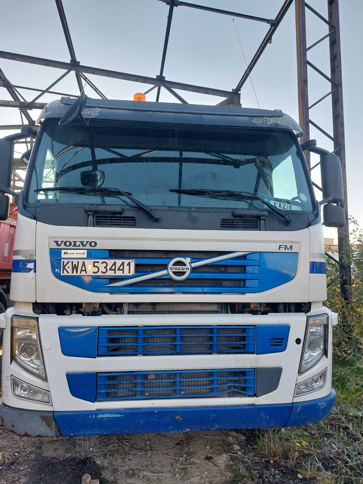 VOLVO FM450 - Volquete camión: foto 2 VOLVO FM450 - Volquete camión: foto 2