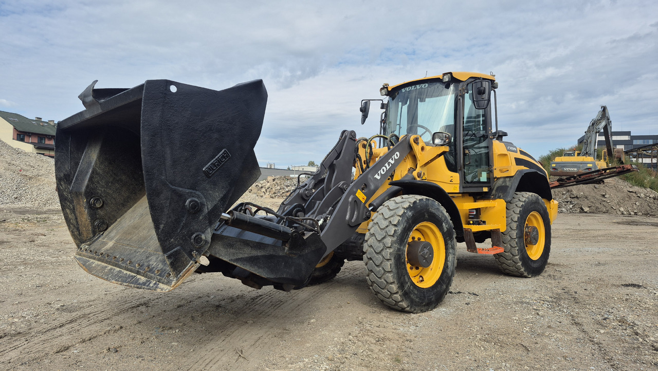 VOLVO L45H - Cargadora de ruedas: foto 1 VOLVO L45H - Cargadora de ruedas: foto 1