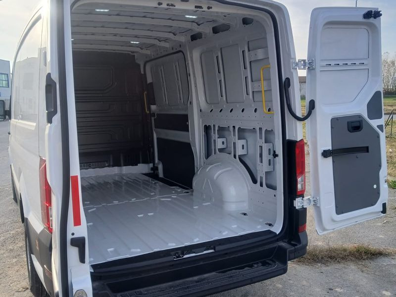 FURGONE CORTO TETTO BASSO MAN TGE 3.140 4X2F SB - Furgón: foto 4 FURGONE CORTO TETTO BASSO MAN TGE 3.140 4X2F SB - Furgón: foto 4