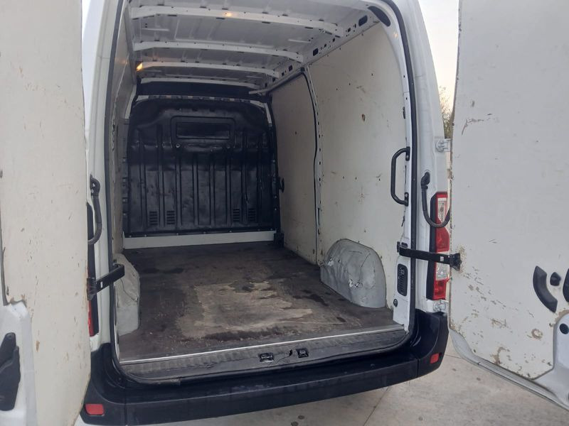 Renault Master Furgone red edition 2021 - Furgón: foto 4 Renault Master Furgone red edition 2021 - Furgón: foto 4