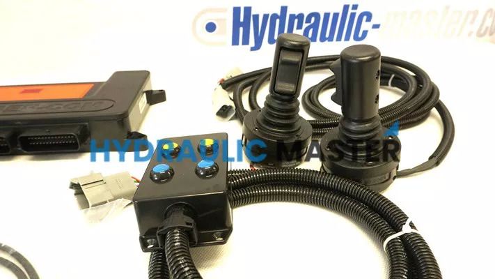 Mini joystick Otto set with STU i + 6 Proportional Double Way + 2x On/Off Forres - Maquinaria forestal: foto 2 Mini joystick Otto set with STU i + 6 Proportional Double Way + 2x On/Off Forres - Maquinaria forestal: foto 2