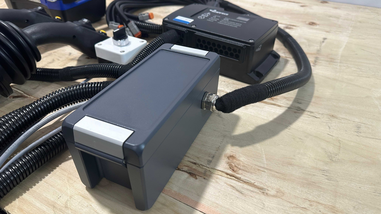 Maquinaria forestal Proportional Valve Walvoil DPX100 with Control Scanreco RC400 and JP Joysticks Danfoss for Parker, Nordhyraulic, Fassi, Hiab: foto 6