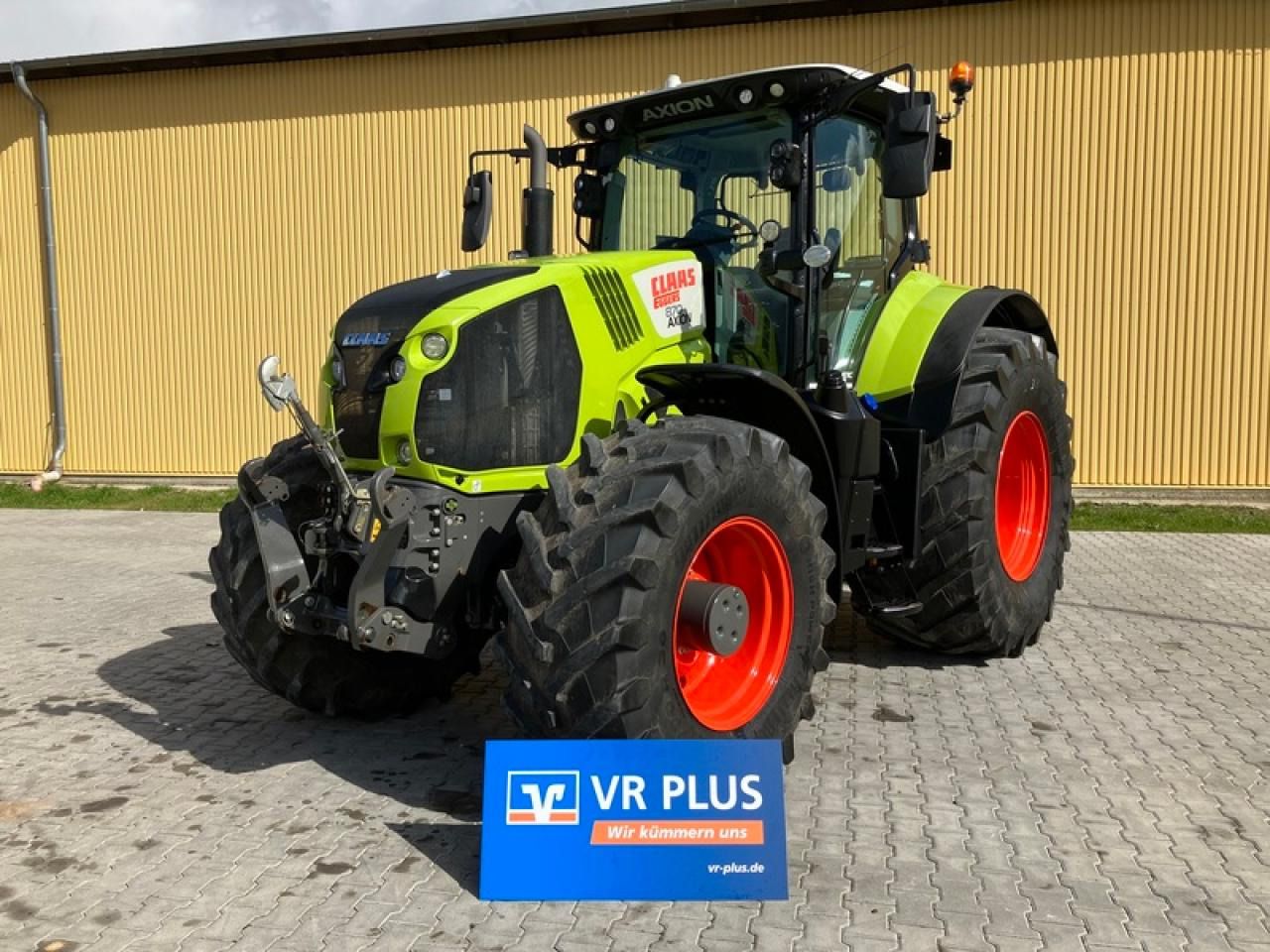 CLAAS AXION 870 - Tractor: foto 1 CLAAS AXION 870 - Tractor: foto 1