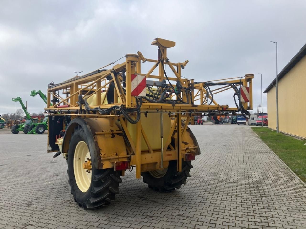 / DUBEX MENTOR - Pulverizador arrastrado: foto 2 / DUBEX MENTOR - Pulverizador arrastrado: foto 2