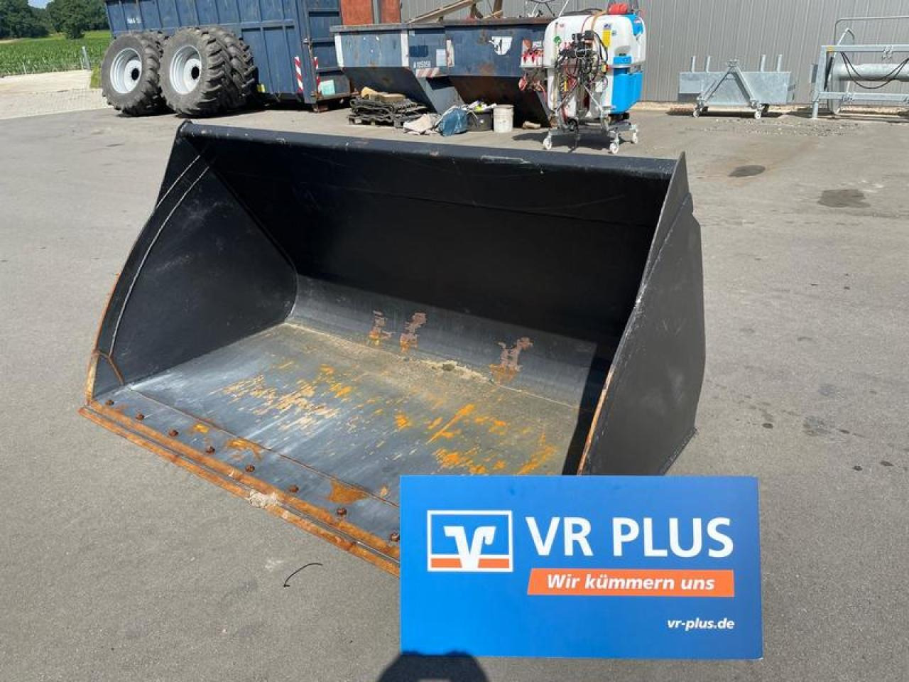 LEICHTGUTSCHAUFEL NEW HOLLAND CASE - Cazo cargador: foto 1 LEICHTGUTSCHAUFEL NEW HOLLAND CASE - Cazo cargador: foto 1