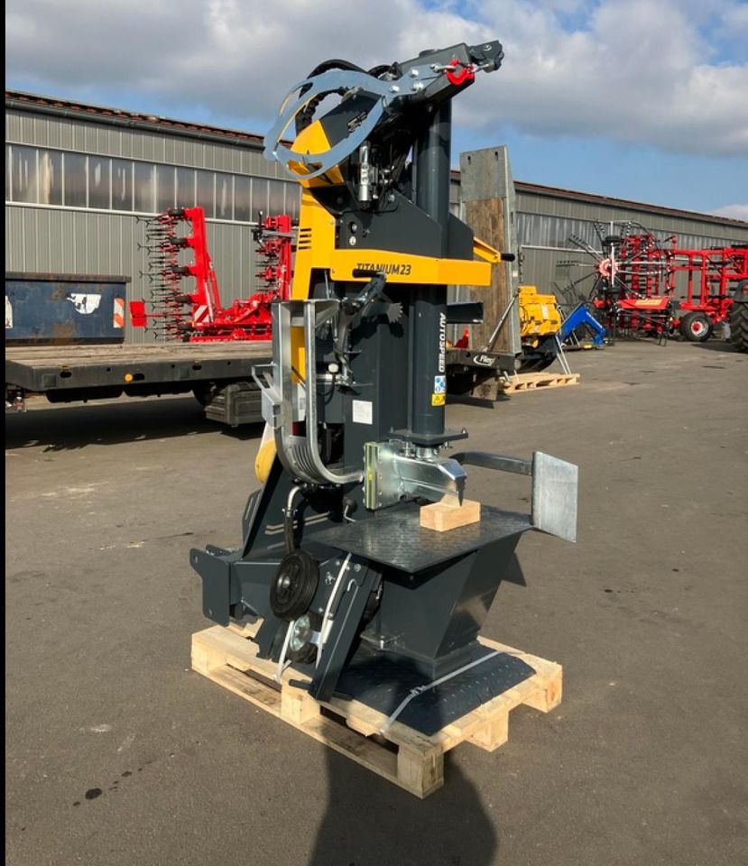 UNIFOREST TITANIUM 23 CD+E - Cabrestante: foto 1 UNIFOREST TITANIUM 23 CD+E - Cabrestante: foto 1