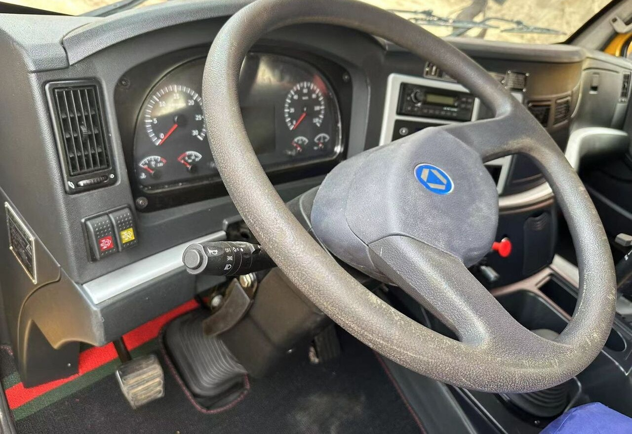 Autogrúa XCMG XCT25: foto 6