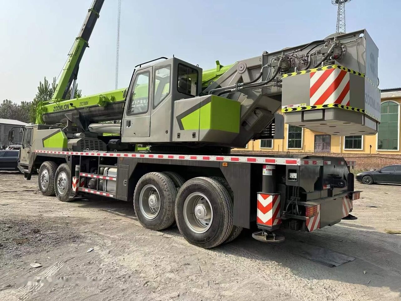 Zoomlion ZTC700V ZTC800V ZTC900V 50T 70T 80T 100T - Autogrúa: foto 4 Zoomlion ZTC700V ZTC800V ZTC900V 50T 70T 80T 100T - Autogrúa: foto 4
