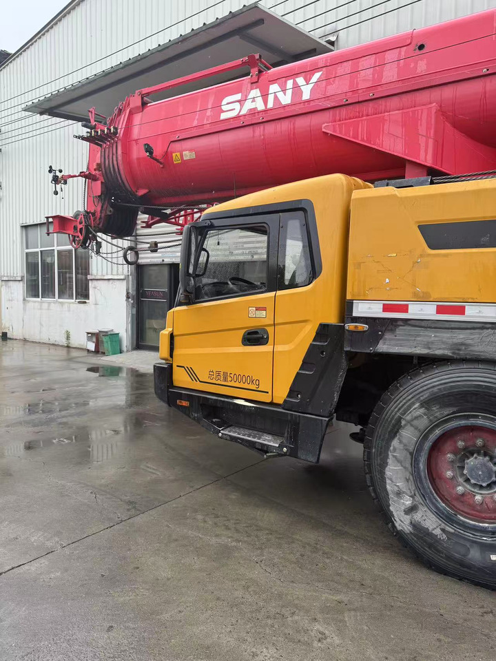 SanySTC 800 T5 E5 T6 E6 80TON Used crane 100ton - Autogrúa: foto 3 SanySTC 800 T5 E5 T6 E6 80TON Used crane 100ton - Autogrúa: foto 3