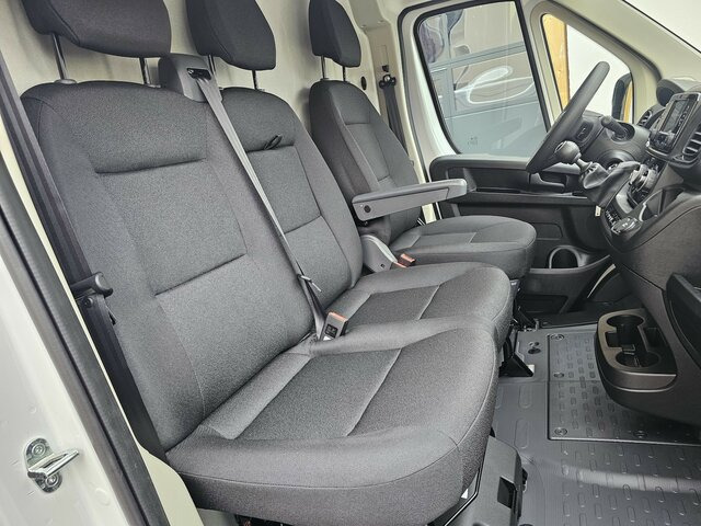 Furgón nuevo FIAT Ducato 35 140 Serie10-9.2 Modell 25 L2H1 sofort...: foto 15 Furgón nuevo FIAT Ducato 35 140 Serie10-9.2 Modell 25 L2H1 sofort...: foto 15