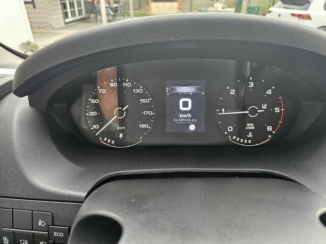 Furgón nuevo FIAT Ducato 35 140 Serie10-9.2 Modell 25 L2H1 sofort...: foto 6 Furgón nuevo FIAT Ducato 35 140 Serie10-9.2 Modell 25 L2H1 sofort...: foto 6