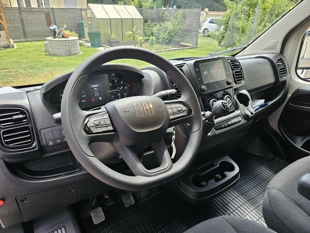 FIAT Ducato 35 MAXI 180 Pritsche Plane LBW BÄR AHK - Furgoneta con caja de lona: foto 4 FIAT Ducato 35 MAXI 180 Pritsche Plane LBW BÄR AHK - Furgoneta con caja de lona: foto 4