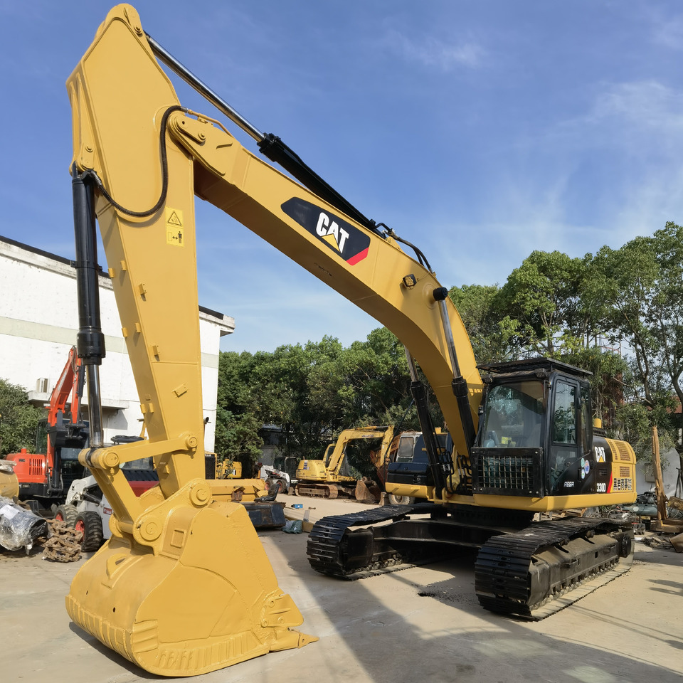 CAT 330D excavators - Excavadora de cadenas: foto 2 CAT 330D excavators - Excavadora de cadenas: foto 2