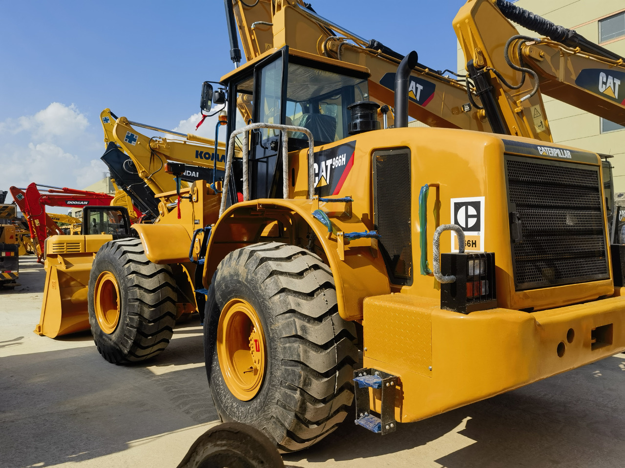 CAT 966H Wheel Loader - Cargadora de ruedas: foto 2 CAT 966H Wheel Loader - Cargadora de ruedas: foto 2