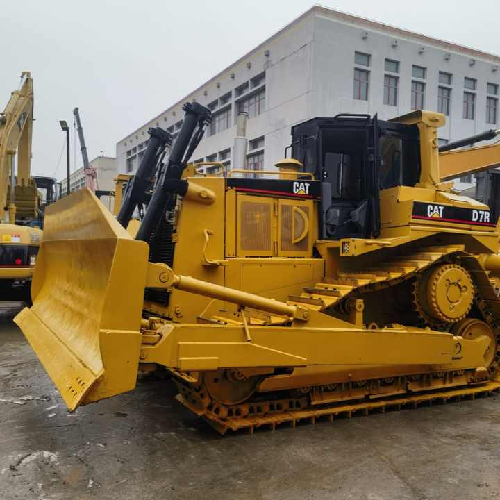 Cheap Used CAT D7R Bulldozer Track Dozer japan used bulldozer for sale - Bulldozer: foto 5 Cheap Used CAT D7R Bulldozer Track Dozer japan used bulldozer for sale - Bulldozer: foto 5
