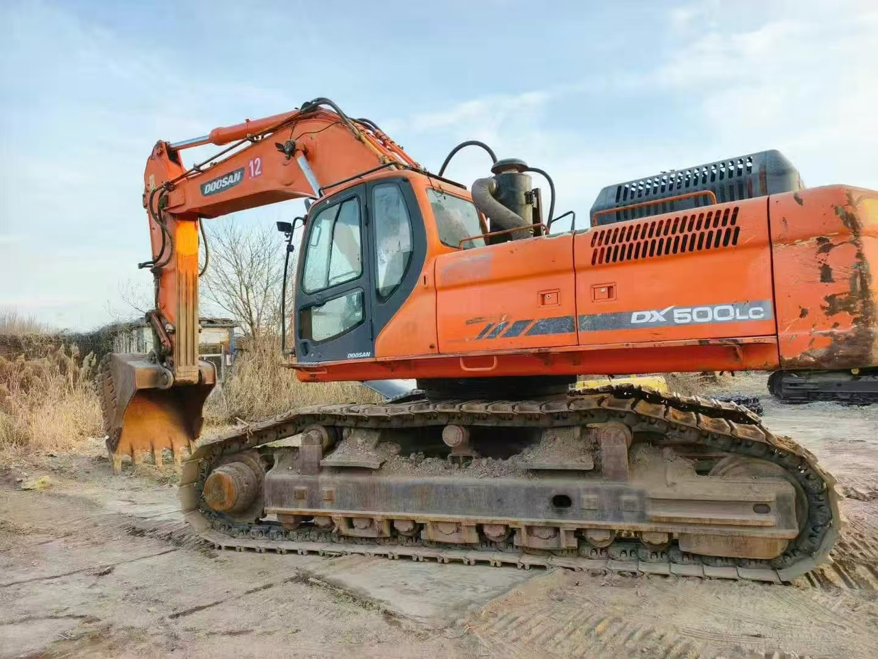 DOOSAN Doosan DX500LC Crawler excavator - Excavadora de cadenas: foto 1 DOOSAN Doosan DX500LC Crawler excavator - Excavadora de cadenas: foto 1