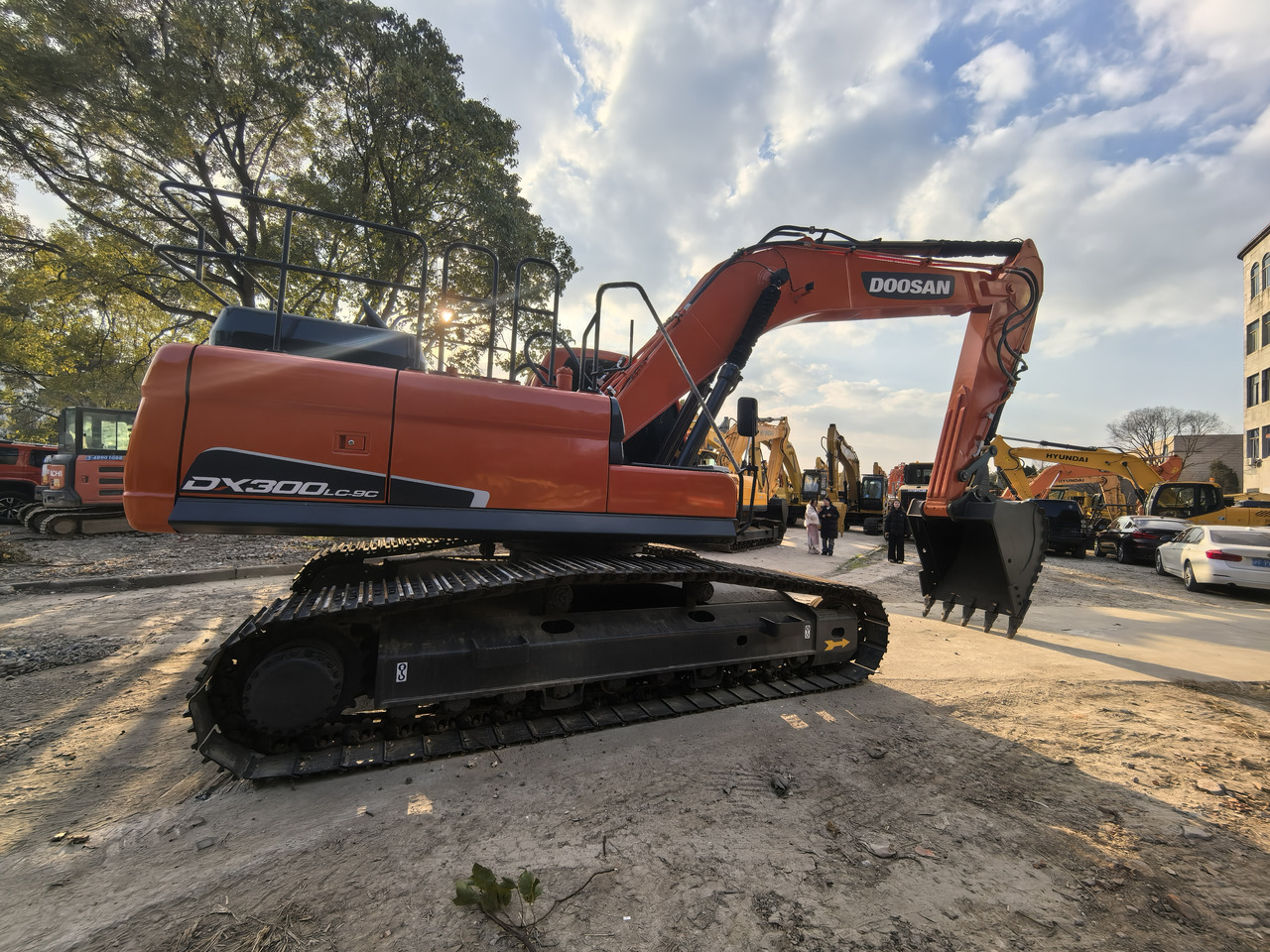 Doosan DX300LC Crawler Excavator - Excavadora de cadenas: foto 2 Doosan DX300LC Crawler Excavator - Excavadora de cadenas: foto 2