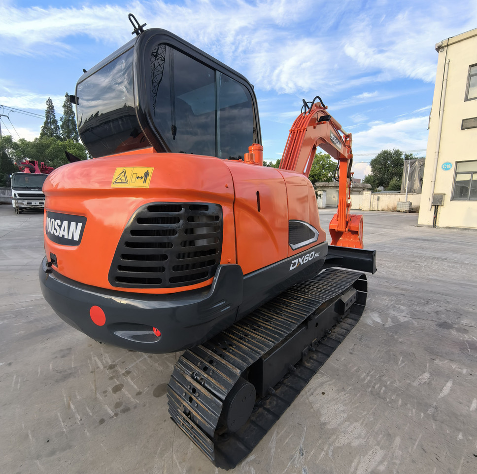 Doosan Dx60 Crawler Excavator - Excavadora de cadenas: foto 5 Doosan Dx60 Crawler Excavator - Excavadora de cadenas: foto 5