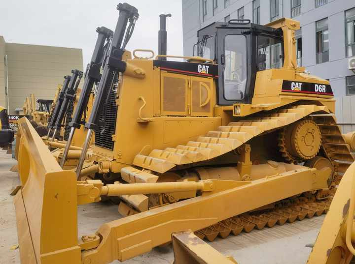 Good Price Cheap used caterpillar cat D6R bulldozer used bulldozers cat - Bulldozer: foto 2 Good Price Cheap used caterpillar cat D6R bulldozer used bulldozers cat - Bulldozer: foto 2