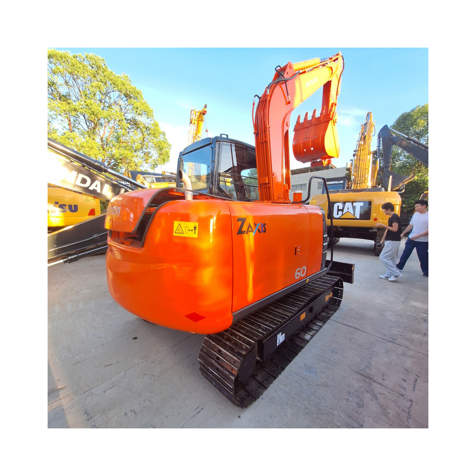 Hitachi ZX60 Excavator - Excavadora de cadenas: foto 1 Hitachi ZX60 Excavator - Excavadora de cadenas: foto 1