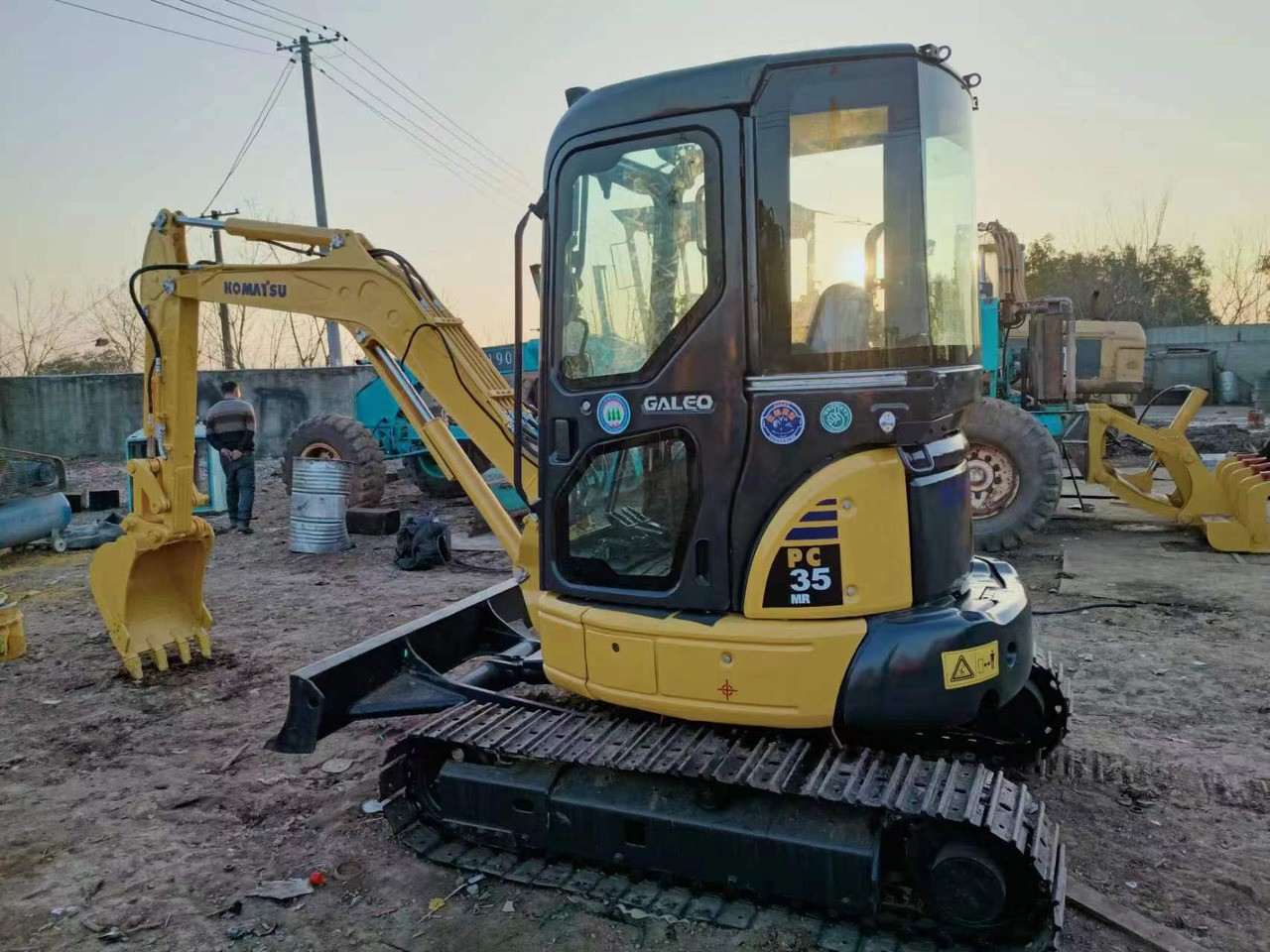 KOMATSU PC35 Excavator - Excavadora de cadenas: foto 1 KOMATSU PC35 Excavator - Excavadora de cadenas: foto 1