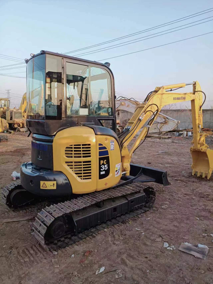 KOMATSU PC35 Excavator - Excavadora de cadenas: foto 2 KOMATSU PC35 Excavator - Excavadora de cadenas: foto 2