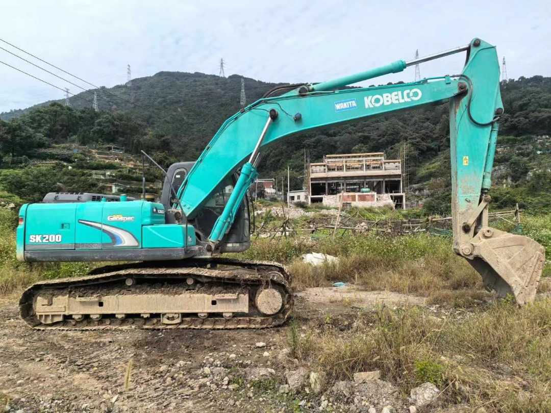 Kobelco SK200-8 excavator - Excavadora de cadenas: foto 2 Kobelco SK200-8 excavator - Excavadora de cadenas: foto 2