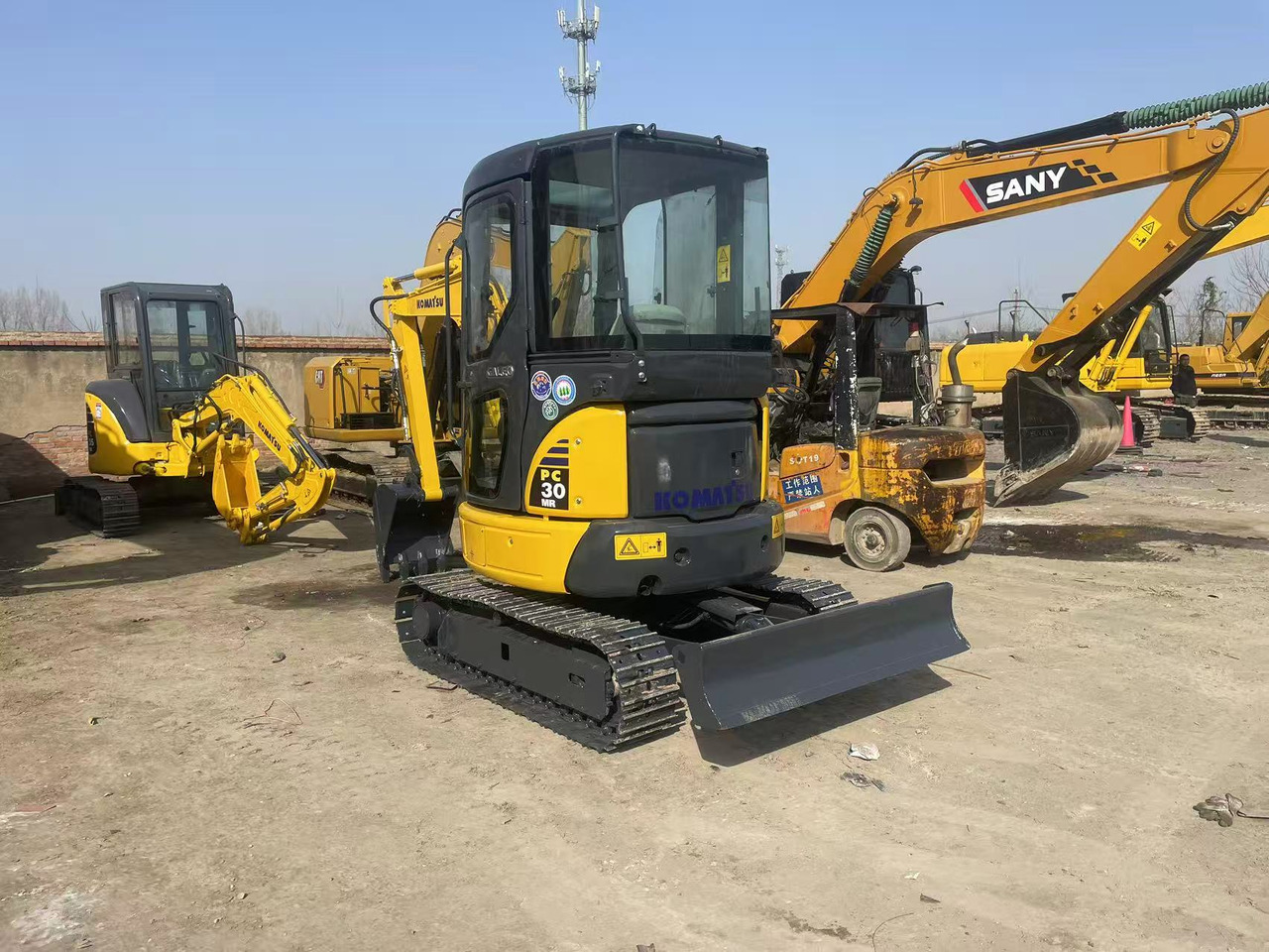 Komatsu PC30 Excavator - Excavadora de cadenas: foto 5 Komatsu PC30 Excavator - Excavadora de cadenas: foto 5