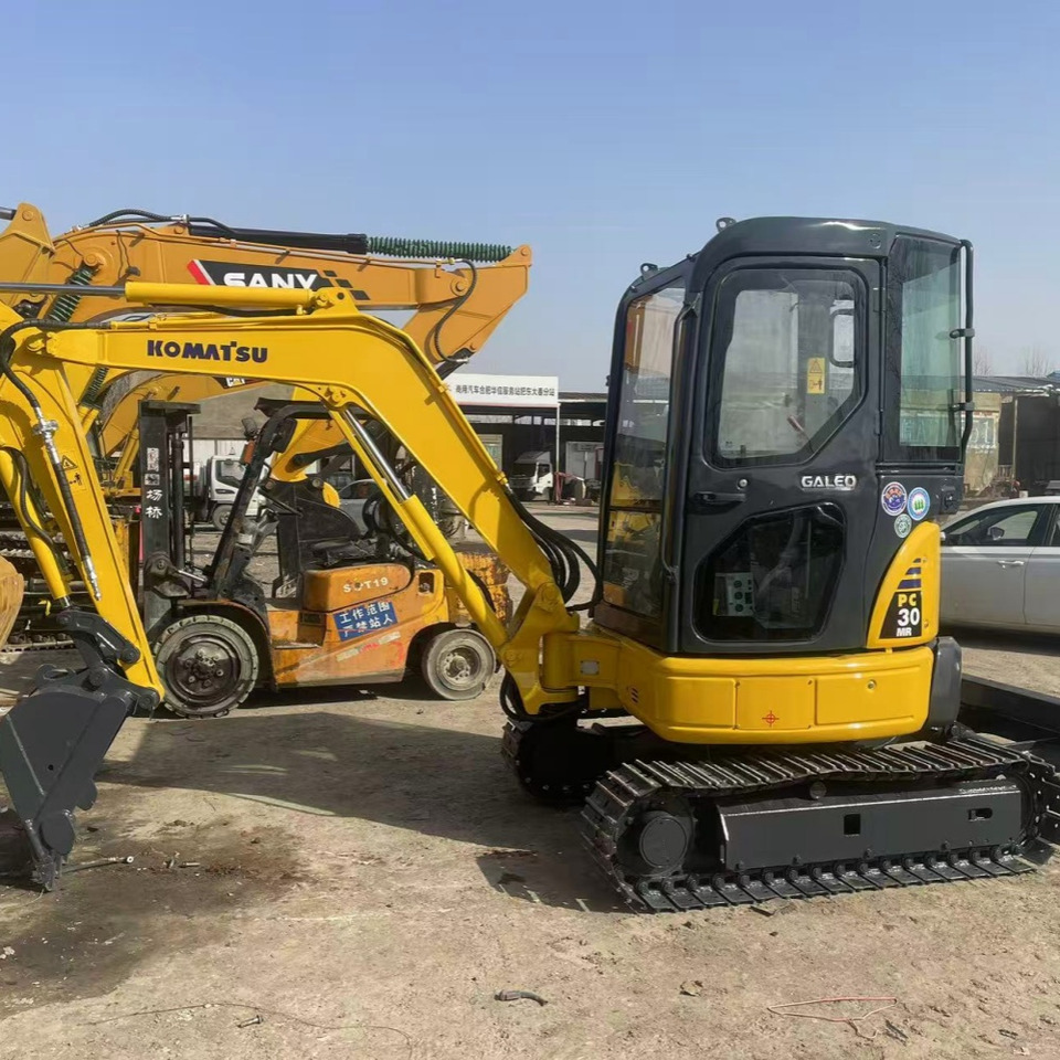Komatsu PC30 Excavator - Excavadora de cadenas: foto 4 Komatsu PC30 Excavator - Excavadora de cadenas: foto 4