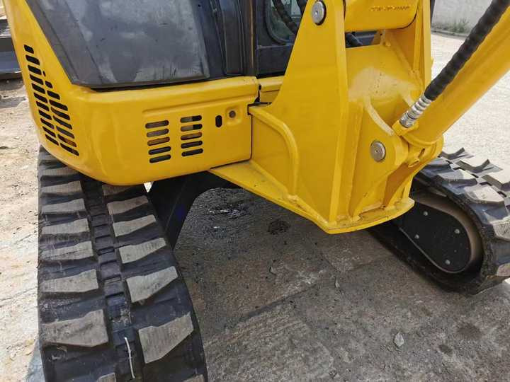 Orginal japan Brand Komatsu pc55MR-3 Used excavators pc55 mini excavator pc55MR excavator 5 tons Low price in stock - Miniexcavadora: foto 5 Orginal japan Brand Komatsu pc55MR-3 Used excavators pc55 mini excavator pc55MR excavator 5 tons Low price in stock - Miniexcavadora: foto 5