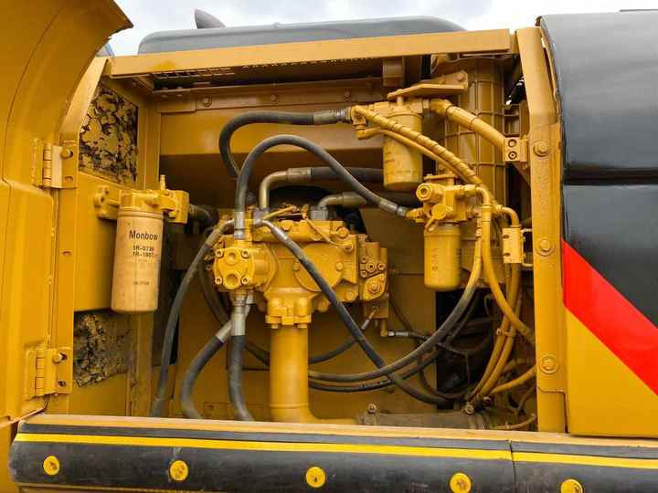 Original JAPAN Good running condition used caterpillar 336d CAT used excavator 36 ton cat 336d2 for sale - Excavadora: foto 5 Original JAPAN Good running condition used caterpillar 336d CAT used excavator 36 ton cat 336d2 for sale - Excavadora: foto 5