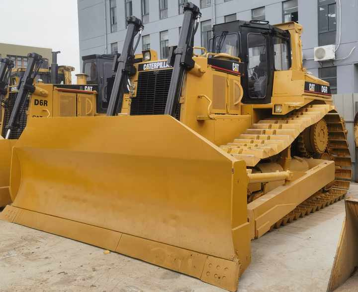 Original Japan Used CAT D6R Bulldozer Second Hand CAT D6R Bulldozer with fast delivery and low price for sale - Bulldozer: foto 3 Original Japan Used CAT D6R Bulldozer Second Hand CAT D6R Bulldozer with fast delivery and low price for sale - Bulldozer: foto 3