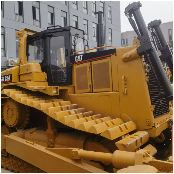 Original Japan Used CAT D6R Bulldozer Second Hand CAT D6R Bulldozer with fast delivery and low price for sale - Bulldozer: foto 1 Original Japan Used CAT D6R Bulldozer Second Hand CAT D6R Bulldozer with fast delivery and low price for sale - Bulldozer: foto 1