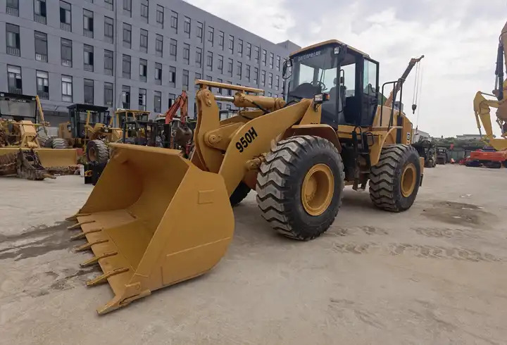 Caterpillar 950H wheel loaders CAT 950H 966H caterpillar used second hand 966H 950H wheel loader - Cargadora de ruedas: foto 5 Caterpillar 950H wheel loaders CAT 950H 966H caterpillar used second hand 966H 950H wheel loader - Cargadora de ruedas: foto 5