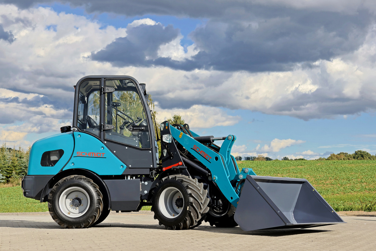 SCHMiDT 4365A - 2.5T Lift , Kubota engine - Cargadora de ruedas: foto 3 SCHMiDT 4365A - 2.5T Lift , Kubota engine - Cargadora de ruedas: foto 3