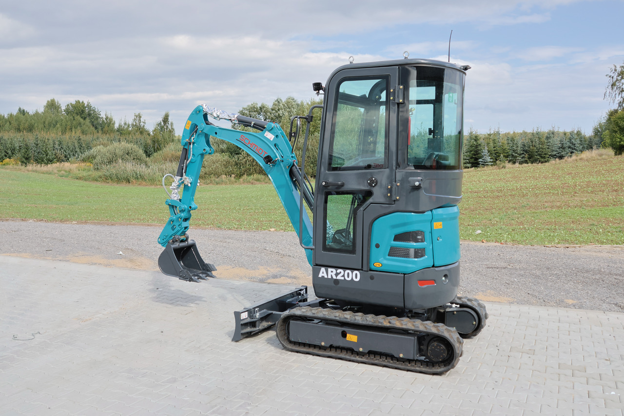 SCHMiDT AR200 - Kubota engine, Extended tracks, Swing arm - Miniexcavadora: foto 3 SCHMiDT AR200 - Kubota engine, Extended tracks, Swing arm - Miniexcavadora: foto 3