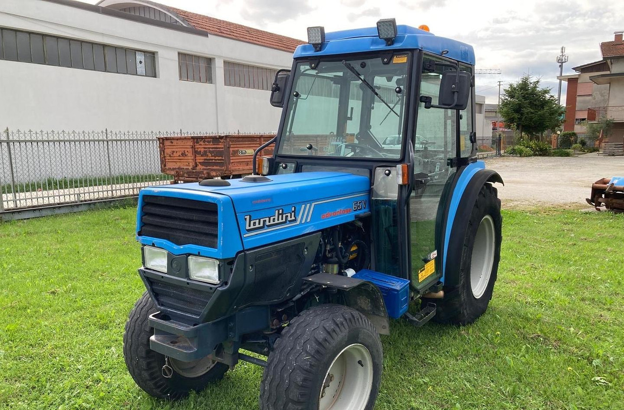 Trattore Landini Advantage 65V - Tractor: foto 1 Trattore Landini Advantage 65V - Tractor: foto 1