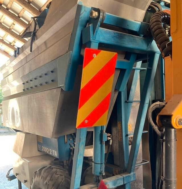 Vendemmiatrice Volentieri VG 2000/2 TA - Vendimiadora: foto 2 Vendemmiatrice Volentieri VG 2000/2 TA - Vendimiadora: foto 2