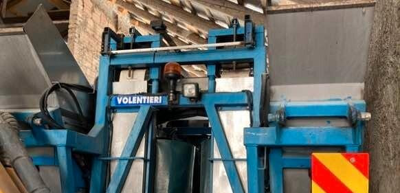 Vendemmiatrice Volentieri VG 2000/2 TA - Vendimiadora: foto 1 Vendemmiatrice Volentieri VG 2000/2 TA - Vendimiadora: foto 1