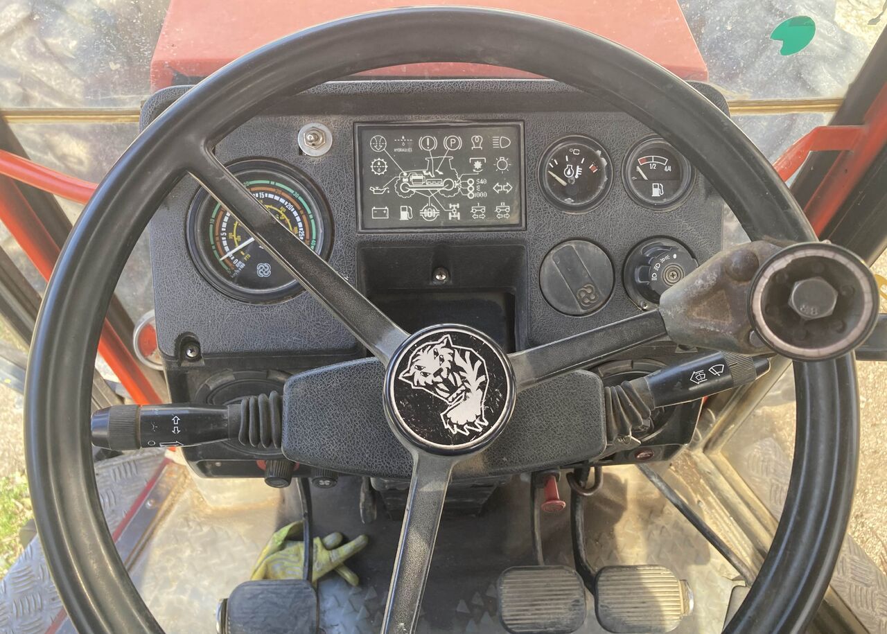 - Tractor viñedo/ Frutero: foto 4 - Tractor viñedo/ Frutero: foto 4