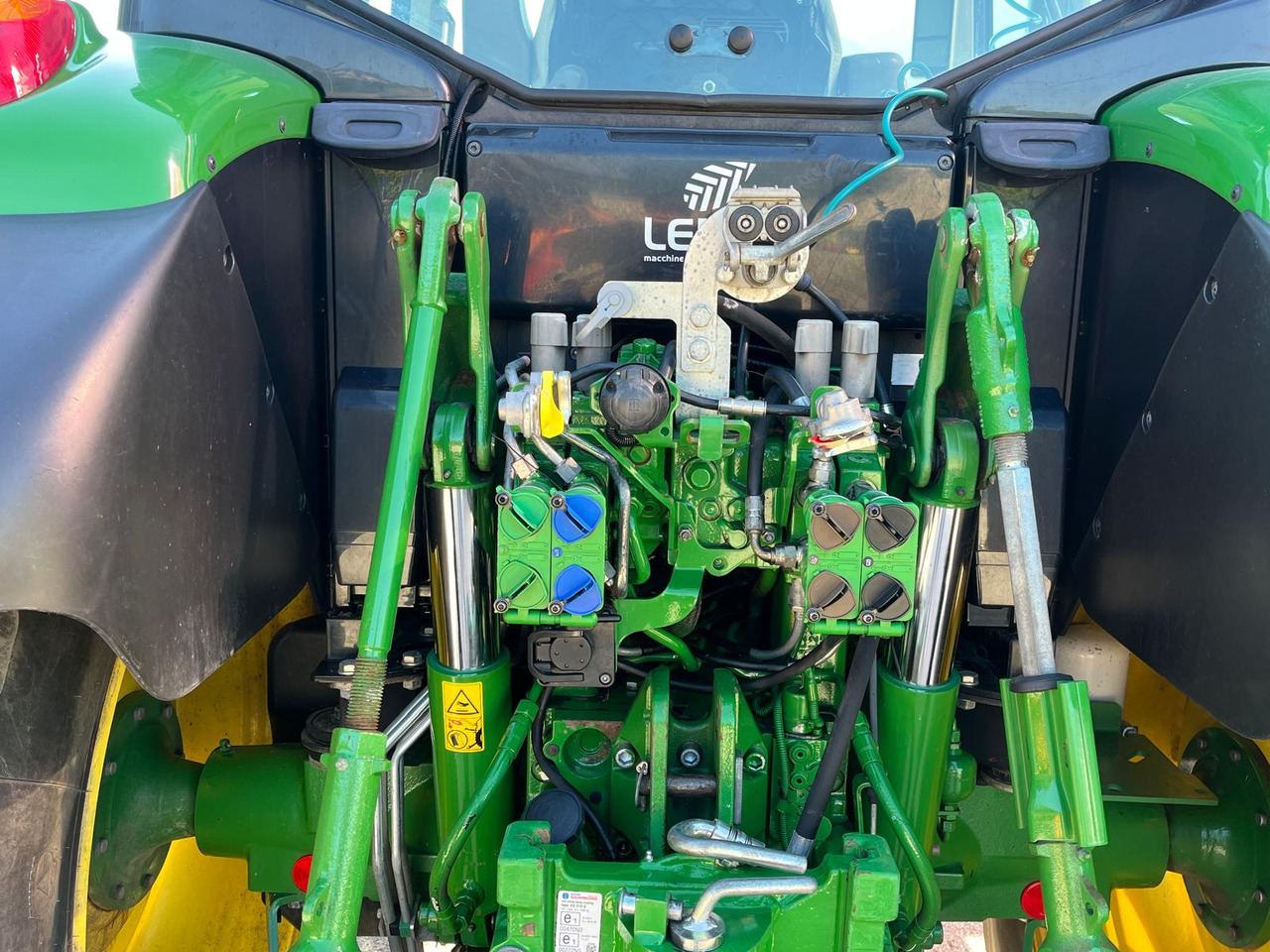 Leasing financiero de  TRATTORE JOHN DEERE 6100M leasing TRATTORE JOHN DEERE 6100M: foto 9