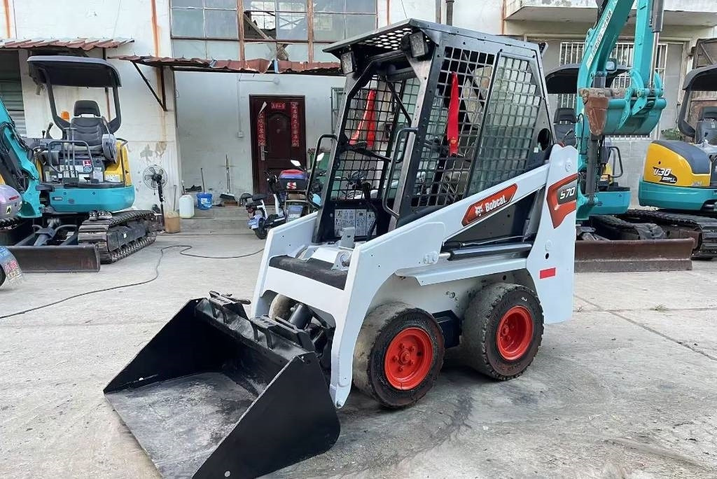 Bobcat S 70  - Minicargadora: foto 2 Bobcat S 70  - Minicargadora: foto 2